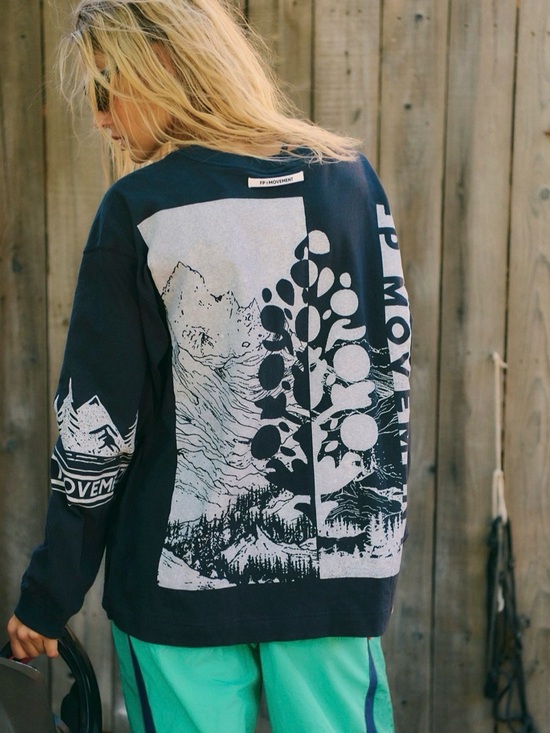 FP Movement by Free People Tops - Free People FP Movement Hustle Scenic Logo Layer NWT SZ M